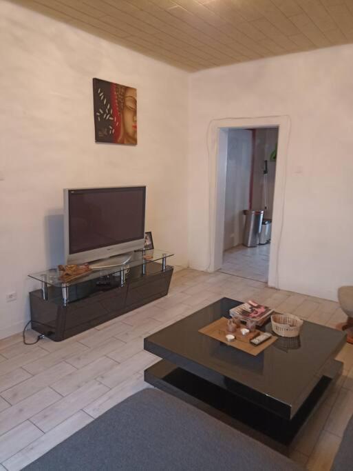Appartement De 70M2 Tout Equipe Hargarten-aux-Mines Εξωτερικό φωτογραφία
