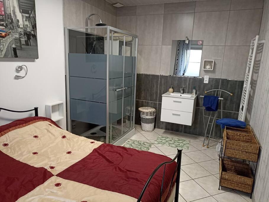 Appartement De 70M2 Tout Equipe Hargarten-aux-Mines Εξωτερικό φωτογραφία